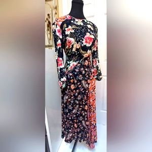 ZARA Floral Patterned Flowy Long Sleeve Dress